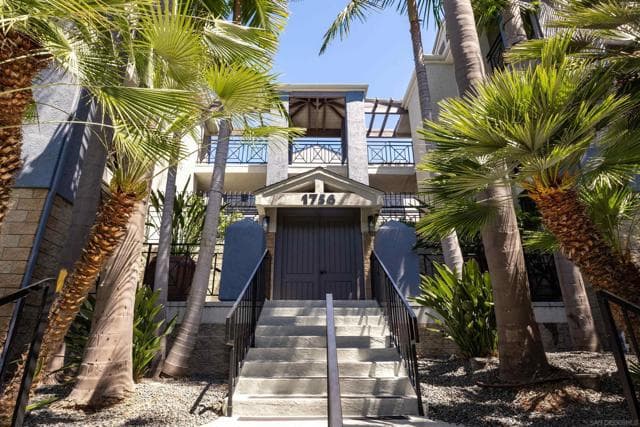 1756 Essex St, San Diego, Active - Home for Sale