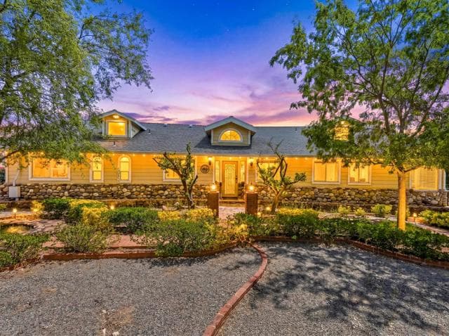 1577 Oak Land Rd, Julian, Active - Home for Sale