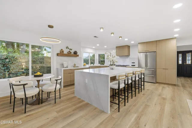 5834 Woodglen Dr, Agoura Hills, Active - Home for Sale