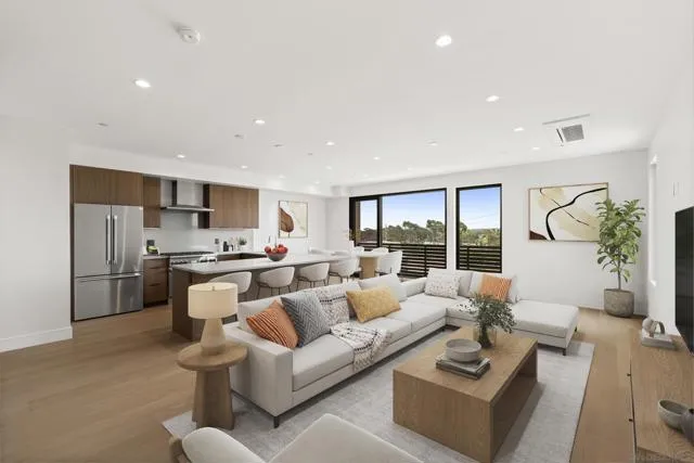 4212 Tonopah St, San Diego, Active - Home for Sale