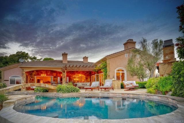 2484 Dos Lomas, Fallbrook, Active - Home for Sale