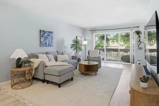 4600 Lamont St, San Diego, Active - Home for Sale
