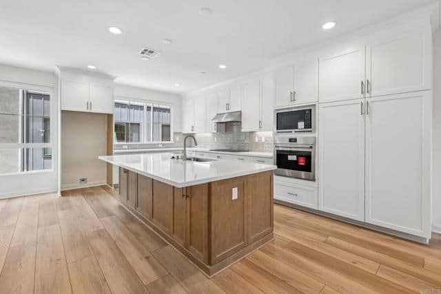 2522 Thyme Way, Carlsbad, Active - Home for Sale