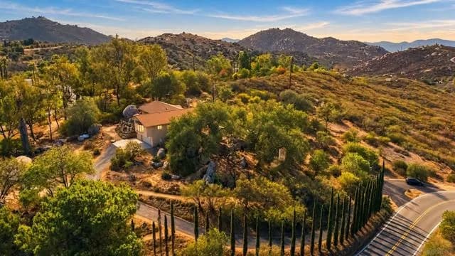 16541 Highland Valley Rd, Ramona, Active - Home for Sale