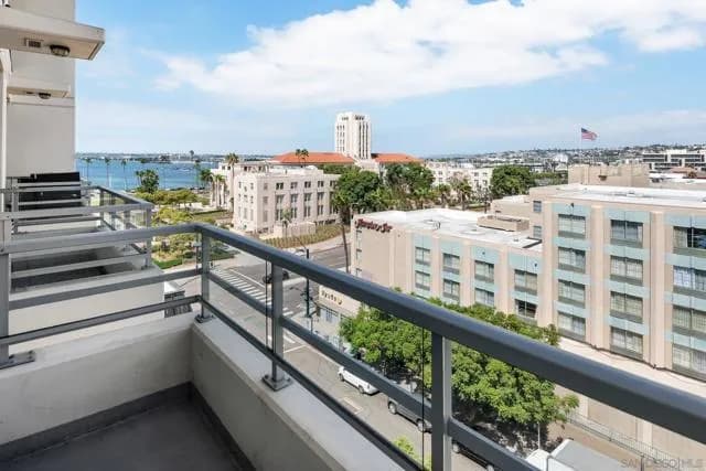 825 W Beech St, San Diego, Active - Home for Sale