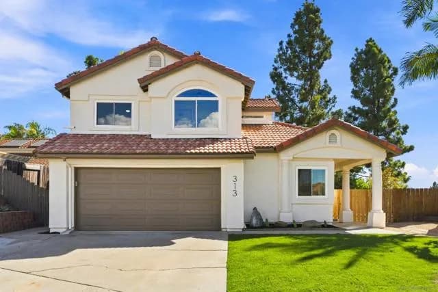 313 Paseo Marguerita, Vista, Active - Home for Sale