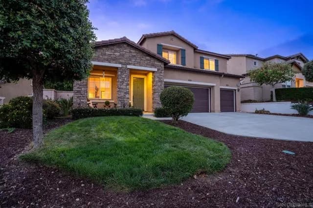 1243 Bellingham Dr, Oceanside, Active - Home for Sale