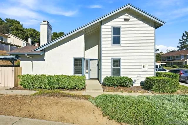 1992 Manzana Way, San Diego, Active - Home for Sale