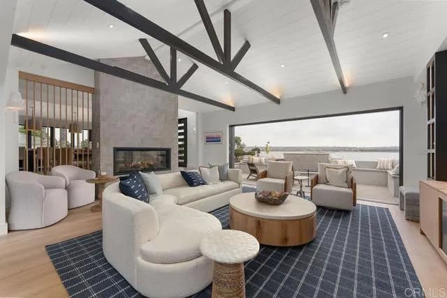 3444 Crown Point Dr, San Diego, Active - Home for Sale
