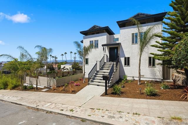 4484 Long Branch Ave, San Diego, Active - Home for Sale