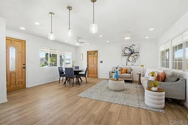9462 Doheny Rd, Santee, Active - Home for Sale