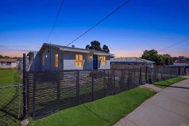 2959 Ridgeway Dr, National City, Active - Home for Sale