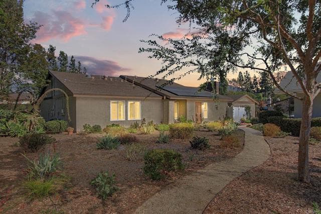 10028 Chavacan Ln, Spring Valley, Active - Home for Sale