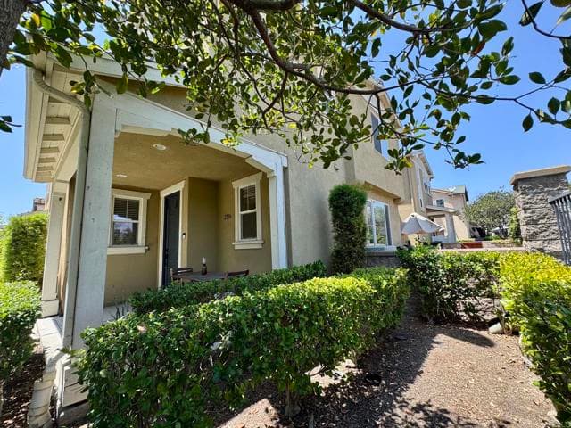 2296 Easy Stroll Ln, Chula Vista, Active - Home for Sale