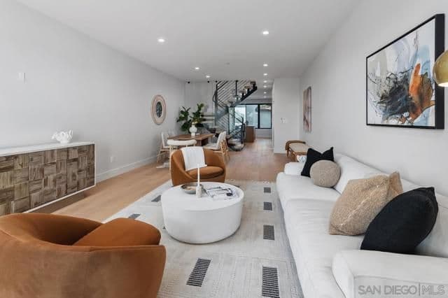 4204 Tonopah St, San Diego, Active - Home for Sale