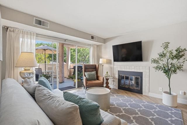 7228 Camino Degrazia, San Diego, Active - Home for Sale