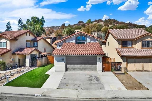 11734 Avenida Marcella, El Cajon, Active - Home for Sale