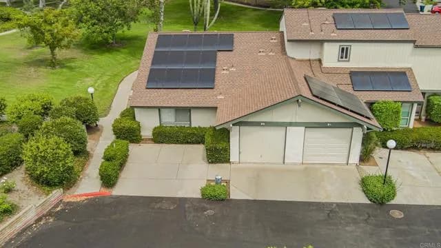 261 Parkside Glen, Escondido, Active - Home for Sale