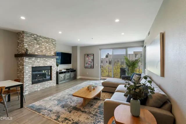 111 S De Lacey Ave, Pasadena, Active - Home for Sale