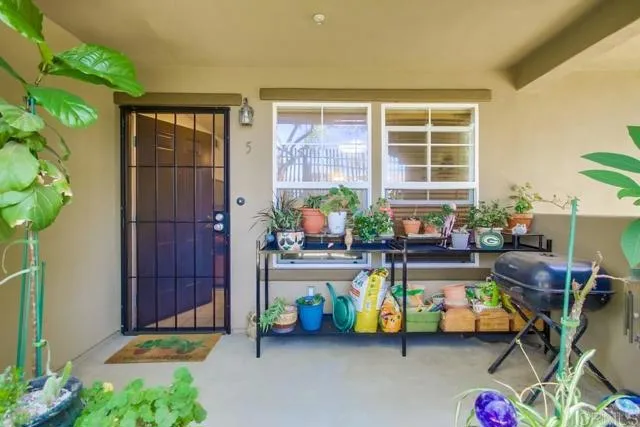 14676 Via Fiesta, San Diego, Active - Home for Sale