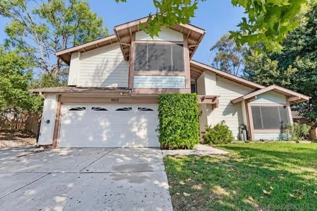 9212 Palomino Ridge Dr, Lakeside, Active - Home for Sale