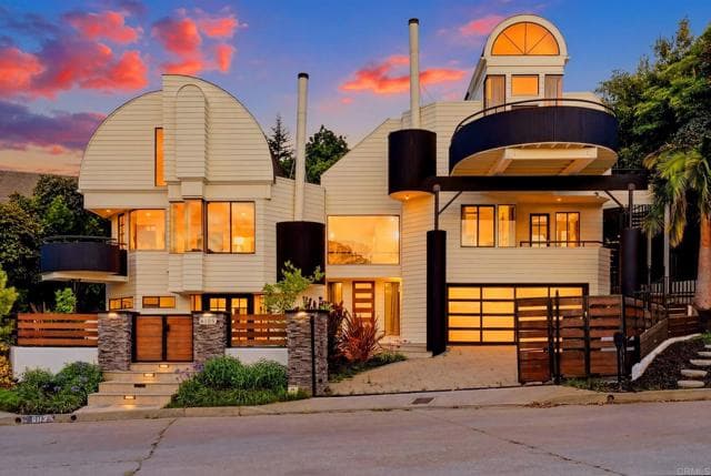 6105 Avenida Chamnez, La Jolla, Active - Home for Sale