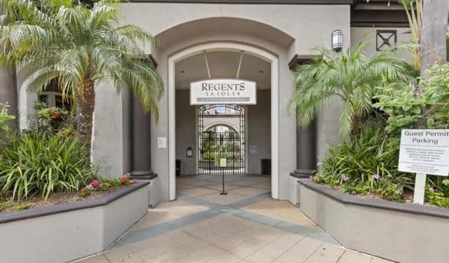 9263 Regents Rd, La Jolla, Active - Home for Sale