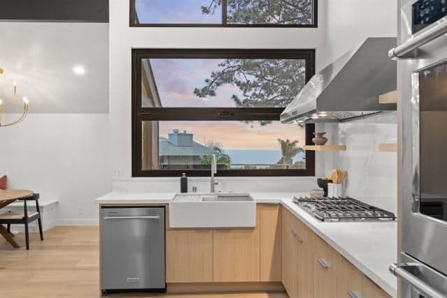 2133 Cordero Rd, Del Mar, Active - Home for Sale