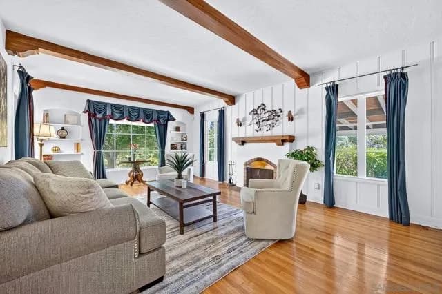4307 Vista Way, La Mesa, Active - Home for Sale