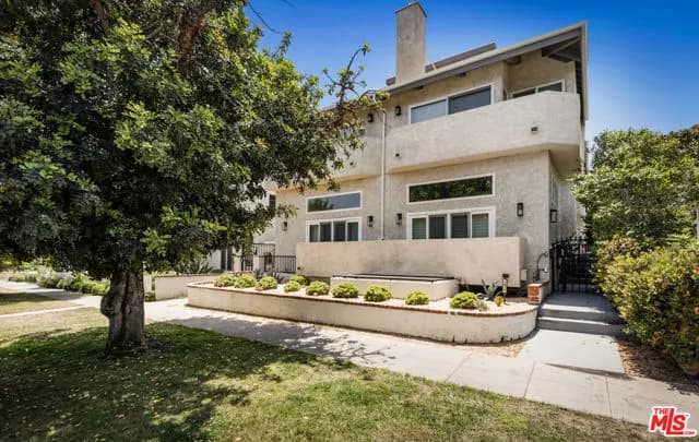 1012 10th St, Santa Monica, Active - Home for Sale