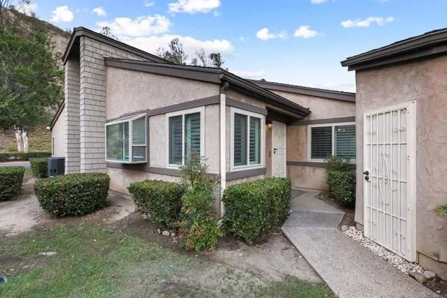 5605 Adobe Falls Rd, San Diego, Active - Home for Sale