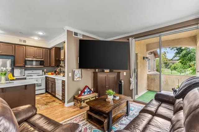3267 Dehesa Rd, El Cajon, Active - Home for Sale