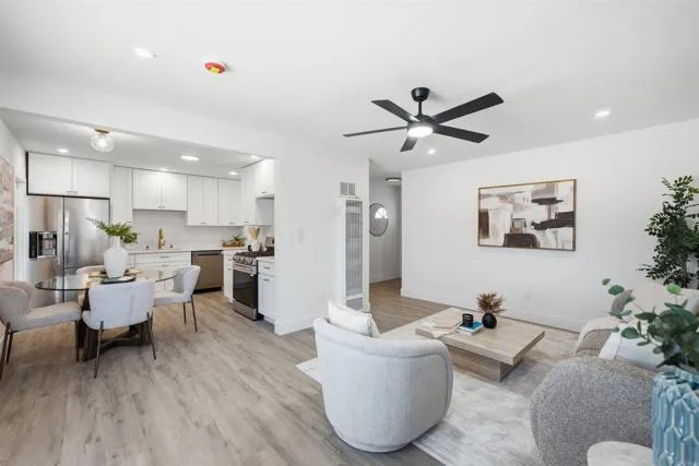 7892 Hunthaven Rd, San Diego, Active - Home for Sale