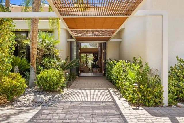 73497 Mariposa Dr, Palm Desert, Active - Home for Sale
