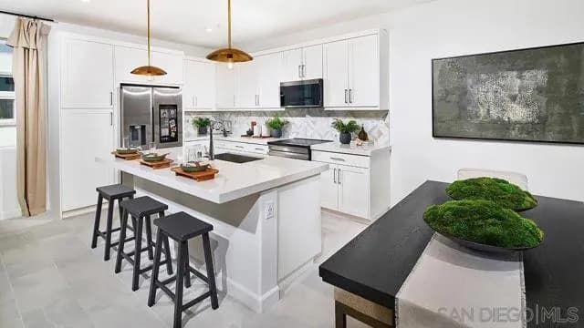 417 Beaker Rd, San Marcos, Active - Home for Sale