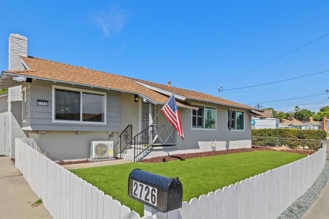 2726 Landscape Dr, San Diego, Active - Home for Sale