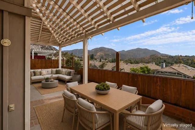 1365 Saltbush Ln, El Cajon, Active - Home for Sale