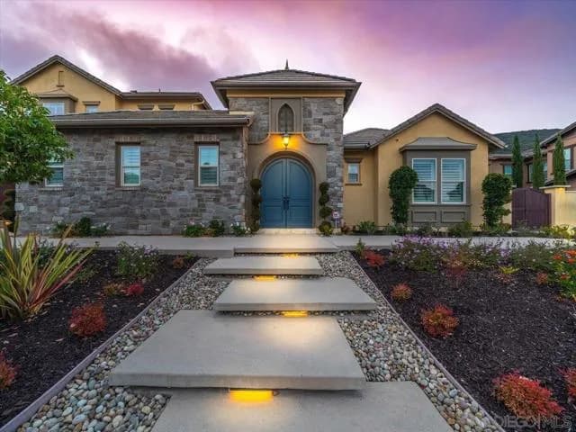 541 Ledge St, San Marcos, Active - Home for Sale