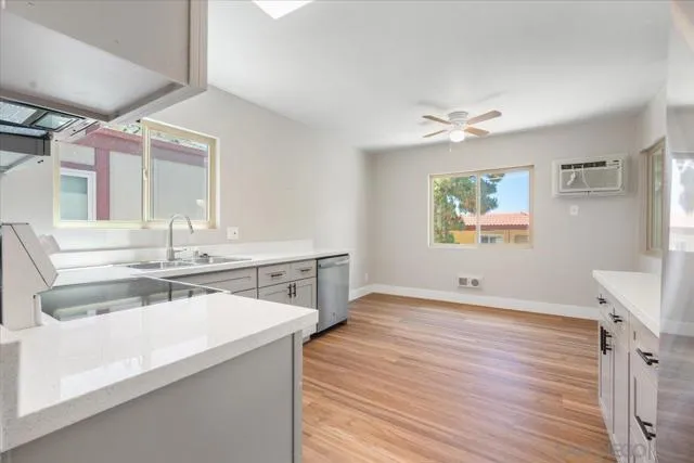 5473 Adobe Falls Rd, San Diego, Active - Home for Sale