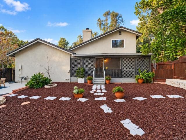 916 Mimosa Ave, Vista, Active - Home for Sale