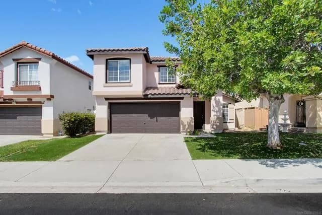 4724 Ventana Way, Oceanside, Active - Home for Sale