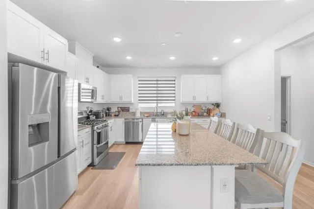 5484 Seacliff Place, San Diego, Active - Home for Sale