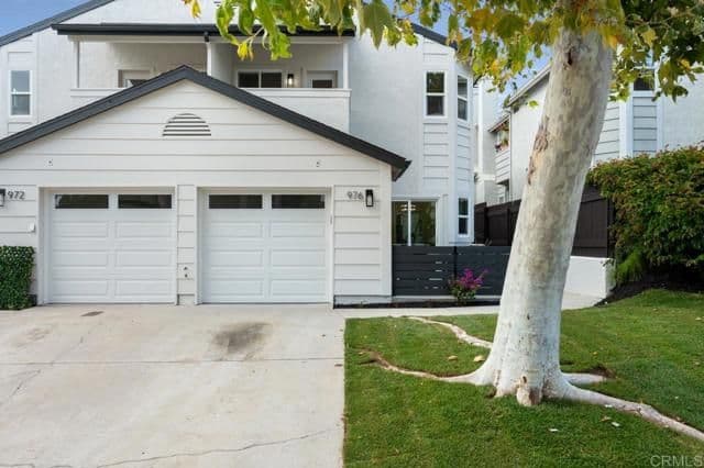976 Sapphire St, San Diego, Active - Home for Sale