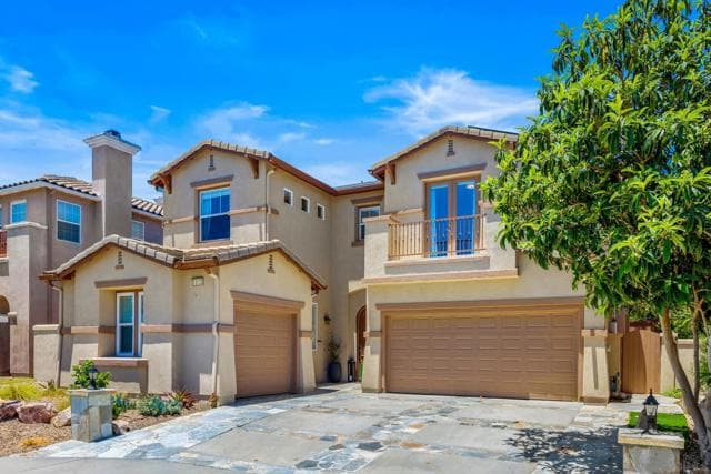 13133 Via Canyon Dr, San Diego, Active - Home for Sale