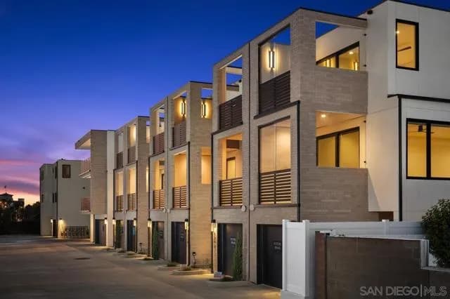 4200 Tonopah St, San Diego, Active - Home for Sale