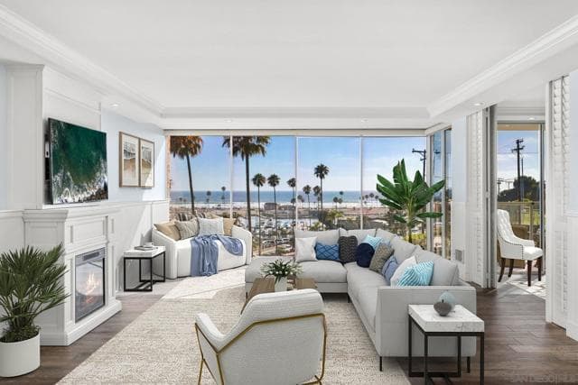 1200 Harbor Dr, Oceanside, Active - Home for Sale