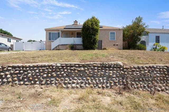 1537 Drexel Dr, Lemon Grove, Active - Home for Sale