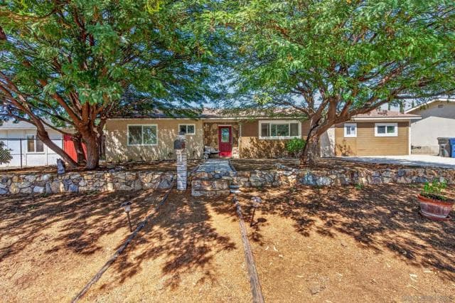 13422 Standish Dr, Poway, Active - Home for Sale