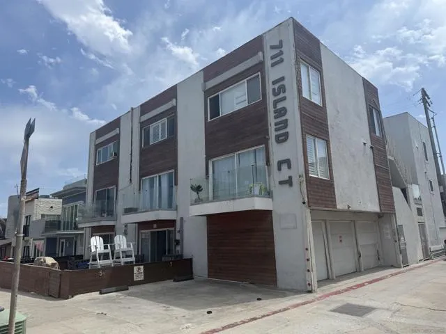 711 Island Court, San Diego, Active - Home for Sale