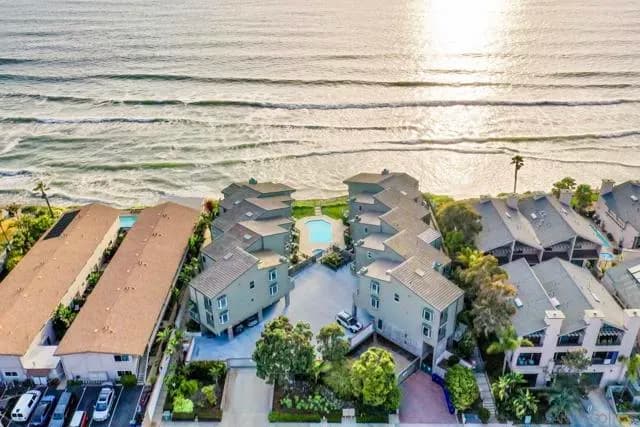 940 Sealane Dr, Encinitas, Active - Home for Sale